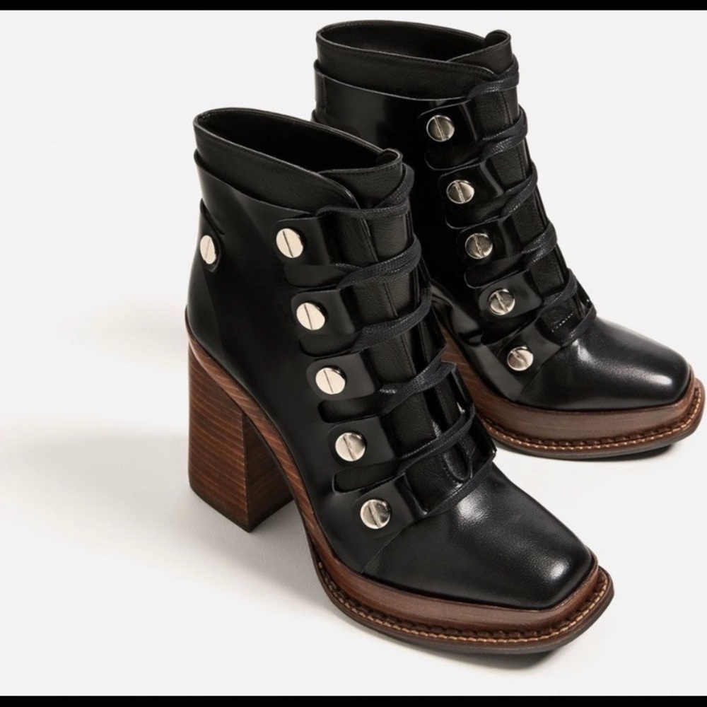*RARE** Zara wooden heel leather boots size 9 /40
